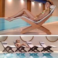 Lettino Chaise loungue in legno di okumè