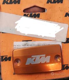 Coperchio pompa freno anteriore KTM