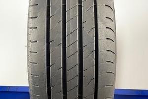 Goodyear 225/55 R17 101W