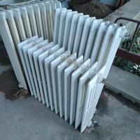 termosifoni radiatori in ghisa buono stato vintage
