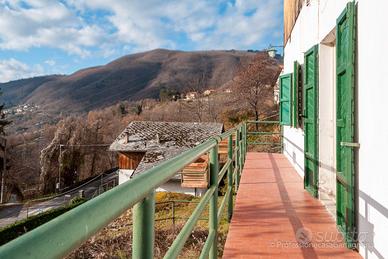 Villa o villino Sillano Giuncugnano [UG161FOVRG]