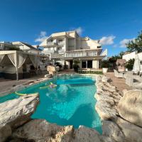 VILLA con Piscina zona Mugnano MAV402