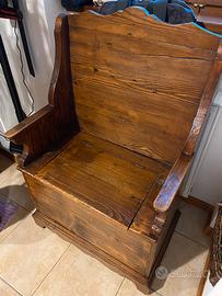 VETRINA E CASSA PANCA IN LEGNO