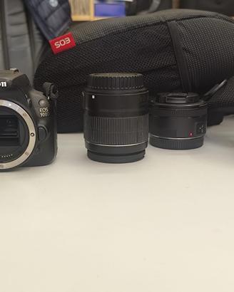 Canon EOS 100D + 3 obiettivi, batterie, caricatore
