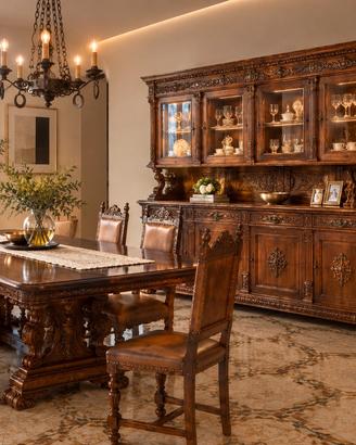 Sala da pranzo  in noce massiccio