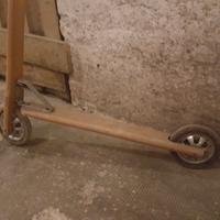 MONOPATTINO IN LEGNO