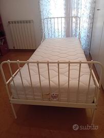 Letto singolo con materasso
