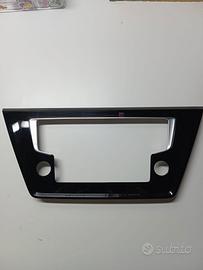 Mascherina  display autoradio VW TOURAN, MIB1,MIB2