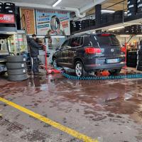 Tiguan 2,0 tdi DSG  2010