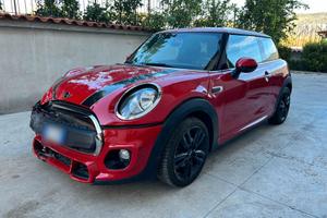Mini One 1.5 Benzina 102CV - 2018 Incidentata