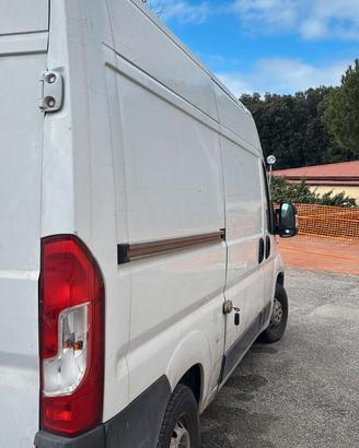 4 VEICOLI AZIENDALI USATI (ducato l2h2 e panda)