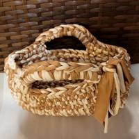 Borse fatte a mano con uncinetto