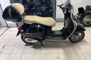 Vespa GTS 250