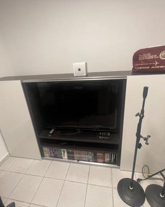 MOBILI IKEA PER SALA