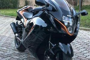 SUZUKI HAYABUSA 2022 - 214 cv