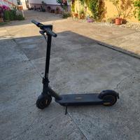 G30 Max Monopattino Nineboot Auton. 65Km Motore V9
