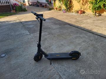 G30 Max Monopattino Nineboot Auton. 65Km Motore V9