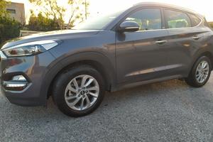 Hyundai Tucson 1.7 CRDI Xpossible 85KW