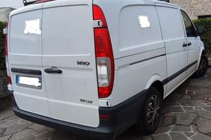 Autocarro mercedes vito