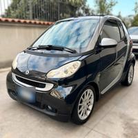 Smart ForTwo 1.0 Benz MHD Cabrio - 2009 *Leggi Des