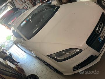 Audi tt 2.0 tfsi s-line automatica 220 cv bianca