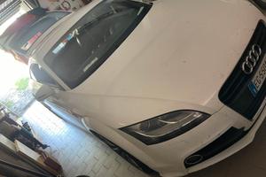 Audi tt 2.0 tfsi s-line automatica 220 cv bianca