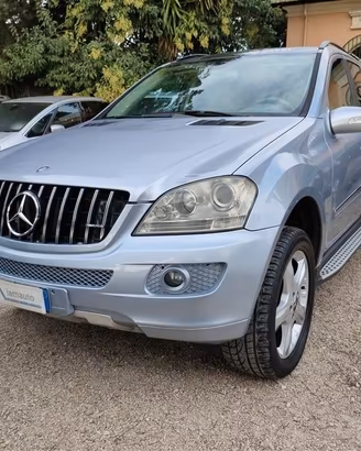 MERCEDES-BENZ ML 350 Sport GPL CLIMA,CRUISE,CERC