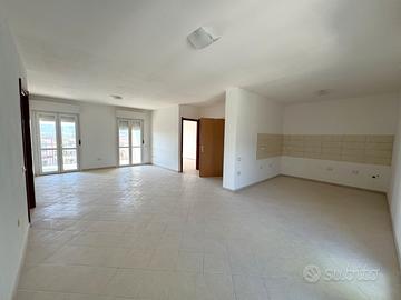 Pari al Nuovo, Quadrivano con doppio Balcone e P.A