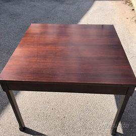 Tavolo anni 60 in Palissandro,