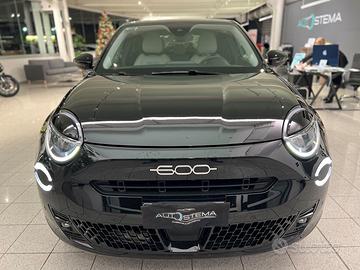 FIAT 600 1.2 hybrid La Prima