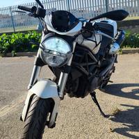 Ducati Monster 696+