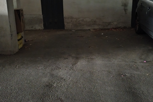 Posto auto coperto con annessa cantina