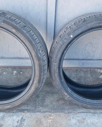 Gomme 225 40 18
