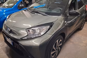 Toyota Aygo X 1.0 VVT-i 72 CV 5 porte Lounge