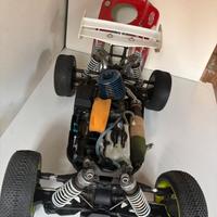 🏁 RC Buggy Kyosho Inferno 1:8 a Scoppio