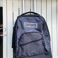 Trilley Zaino scuola Fortnite