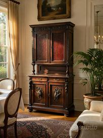 Armadio / Credenza antica in legno massiccio