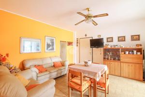 3 LOCALI A ALBA ADRIATICA