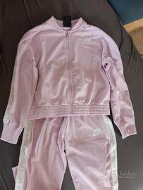 tuta Nike rosa 