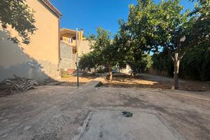 Casa Campidanese con Lotto Edificabile