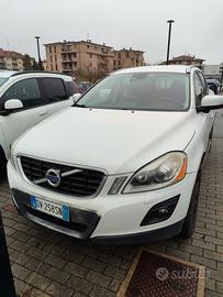 Volvo xc60awd t 6 