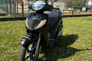 SCOOTER SH 125