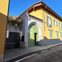 3 LOCALI A AIRUNO
