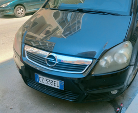 Opel zafira 7 posti