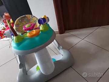 Girello e fascia per neonato