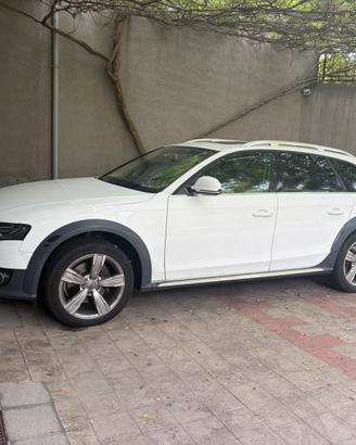 Audi a4 allroad 3000 v6