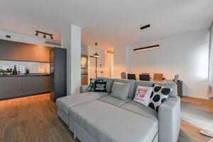 MODERNO BILOCALE ARREDATO