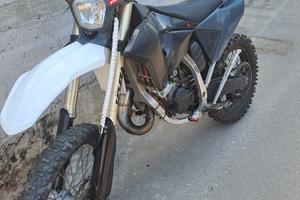 Fantic XE125 Targato