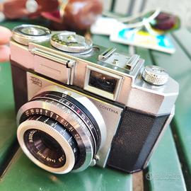 Macchina fotografica vintage Zeiss Ikon Contina
