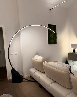 Lampada da terra ad arco nera led 3000k dimmerabil